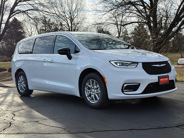 2026 Chrysler Pacifica