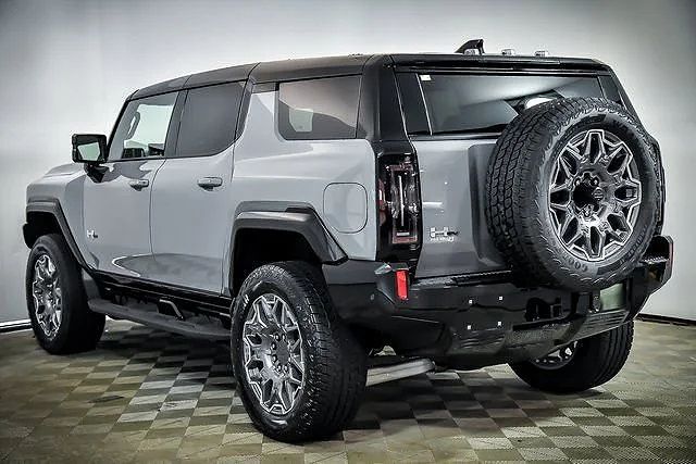 2025 GMC Hummer EV