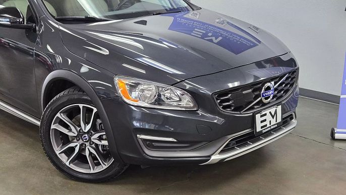 2015 Volvo V60