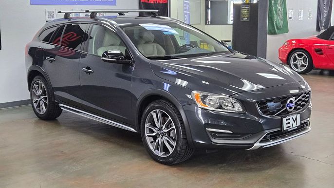 2015 Volvo V60