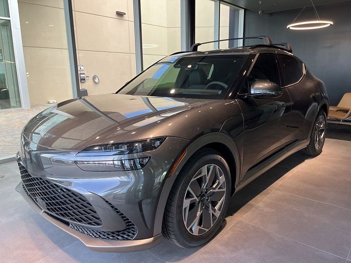 2024 Genesis GV60
