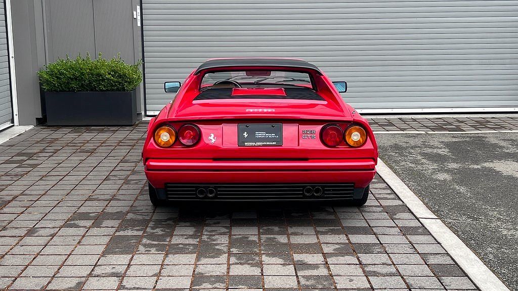 1988 Ferrari 328 GTS image 11