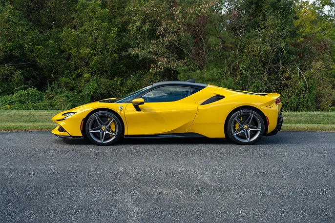 2023 Ferrari SF90