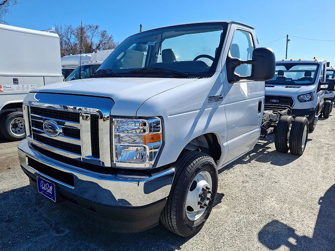 2025 Ford Econoline