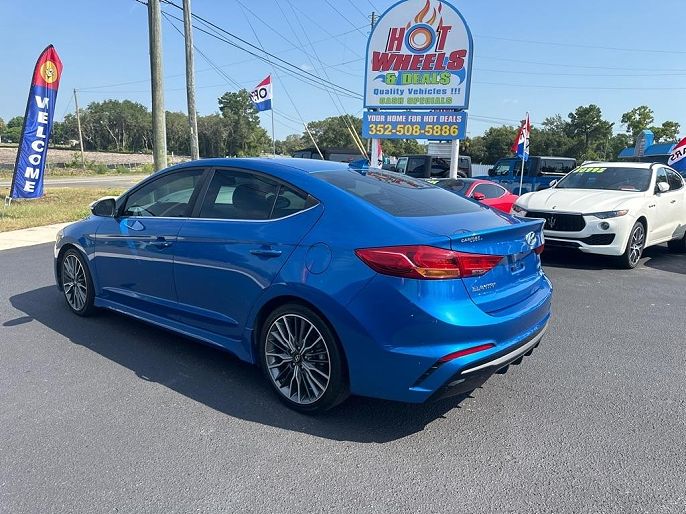 2018 Hyundai Elantra