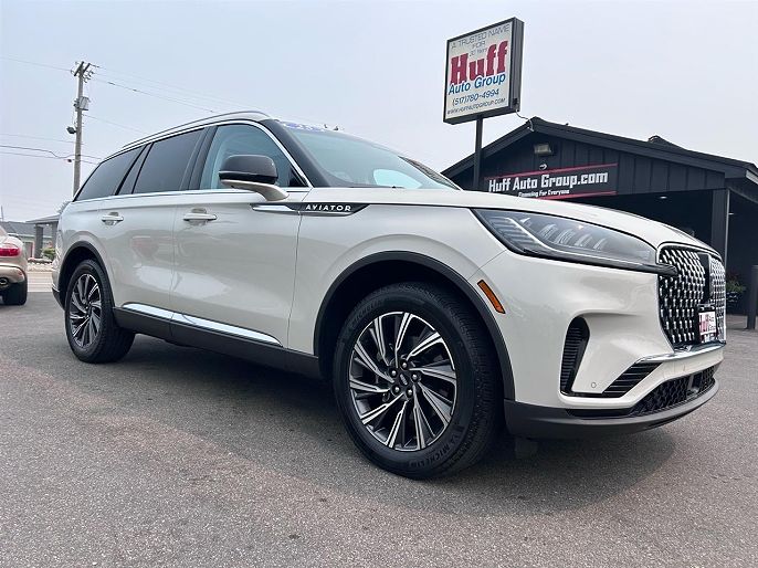 2025 Lincoln Aviator