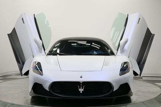 2023 Maserati MC20