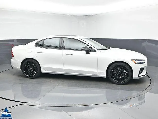 2023 Volvo S60