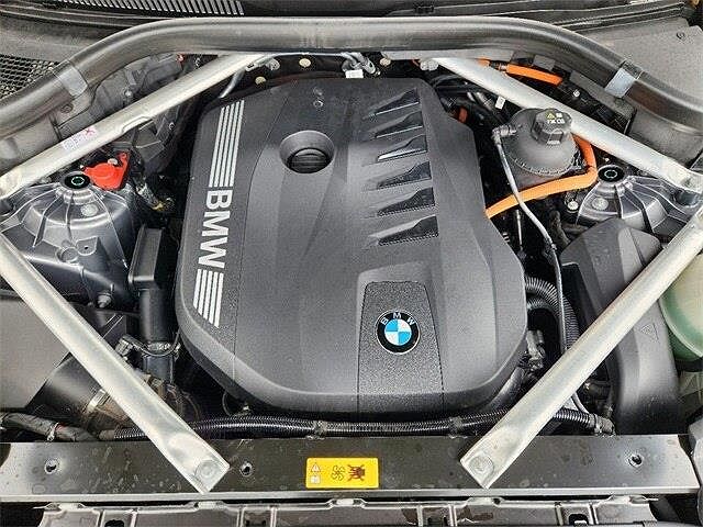 2024 BMW X5 xDrive50e image 30