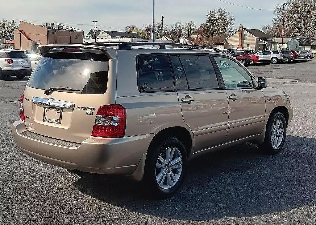 2006 Toyota Highlander Base image 4