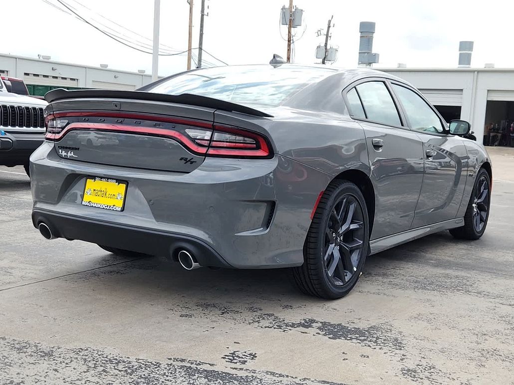 2023 Dodge Charger R/T image 2