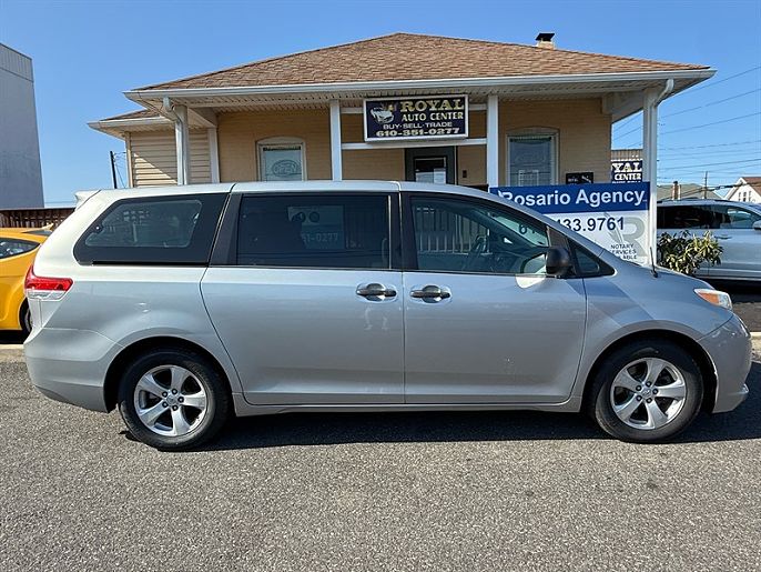 2014 Toyota Sienna