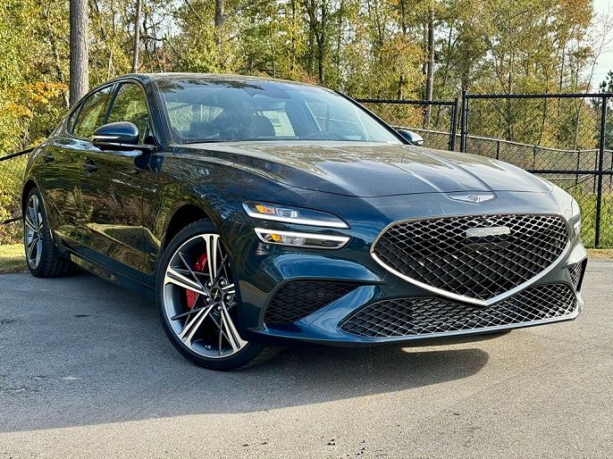 2025 Genesis G70