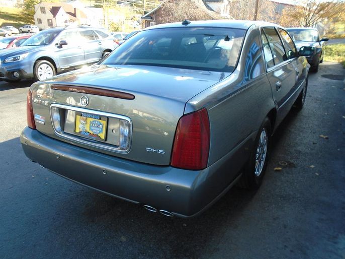 2004 Cadillac DeVille