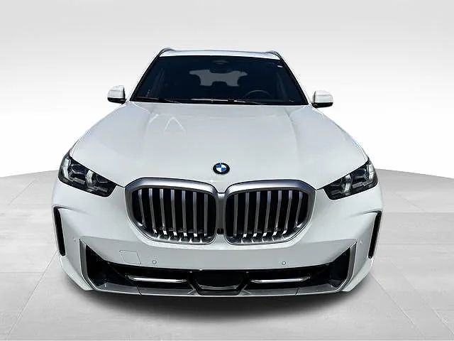 2025 BMW X5 sDrive40i image 1
