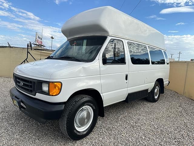 2004 Ford Econoline