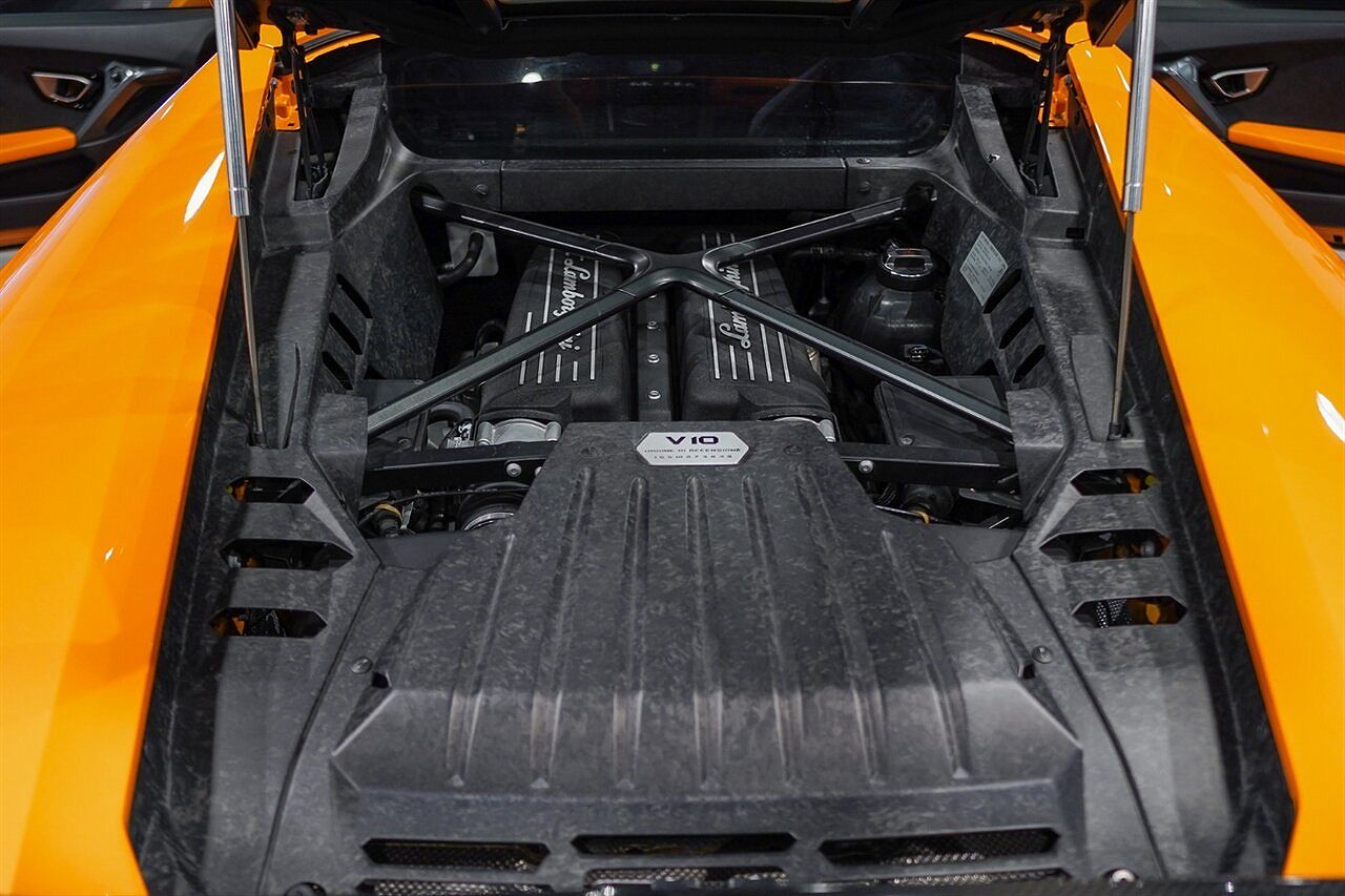2015 Lamborghini Huracan LP610 image 37