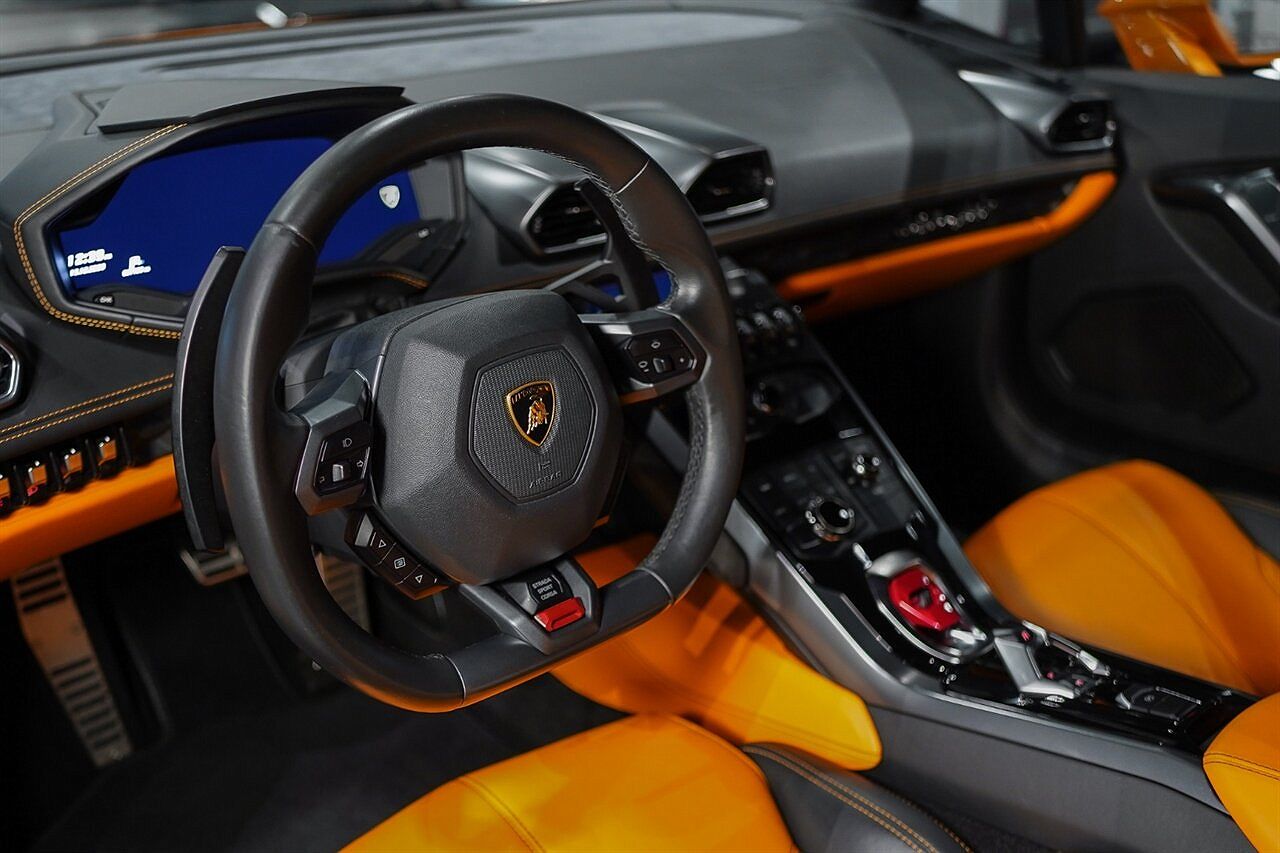 2015 Lamborghini Huracan LP610 image 42