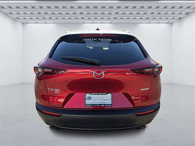 2021 Mazda CX-30 Premium image 3