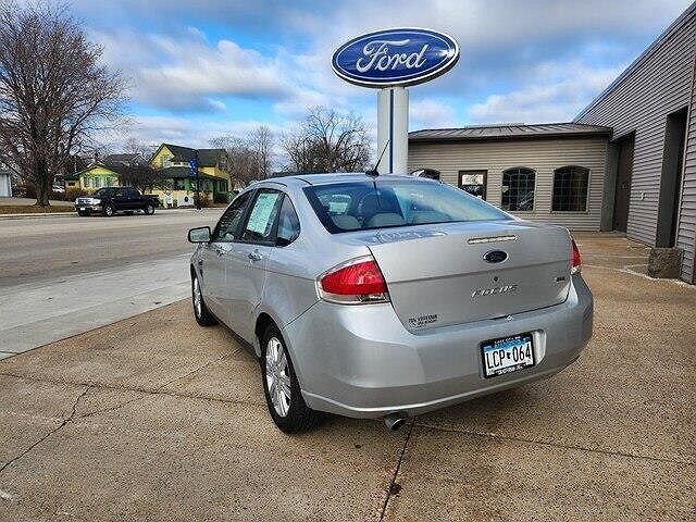 2009 Ford Focus SEL image 3