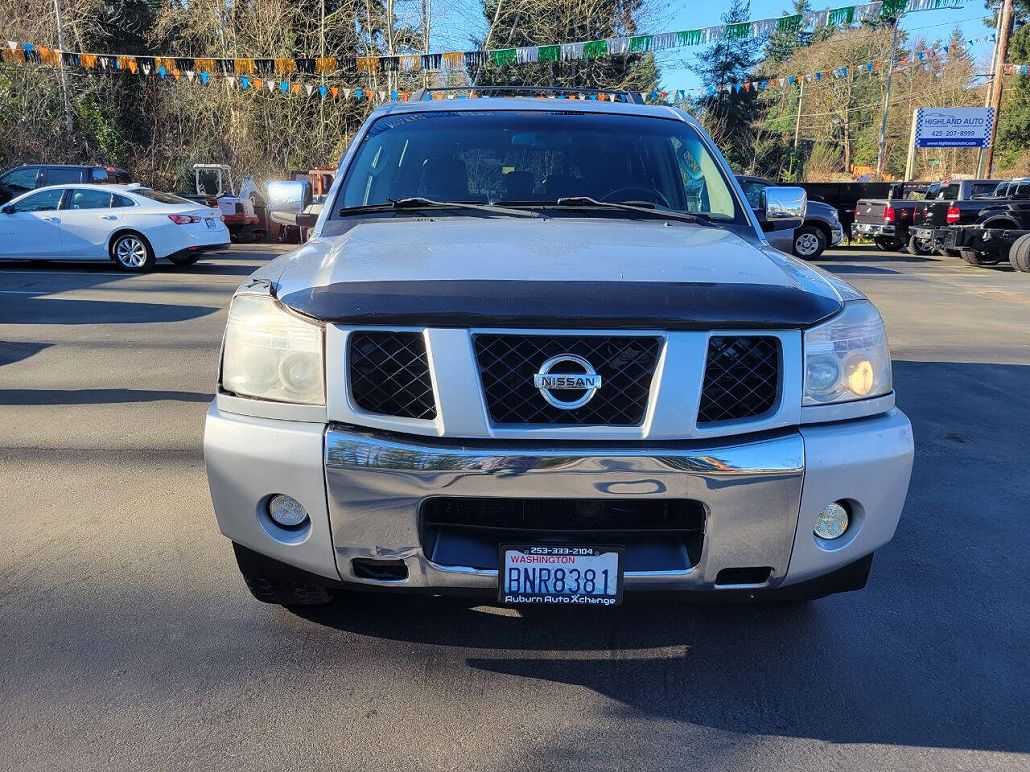 2005 Nissan Armada SE image 1