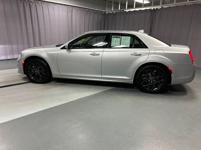 2022 Chrysler 300