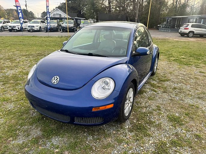 2008 Volkswagen New Beetle