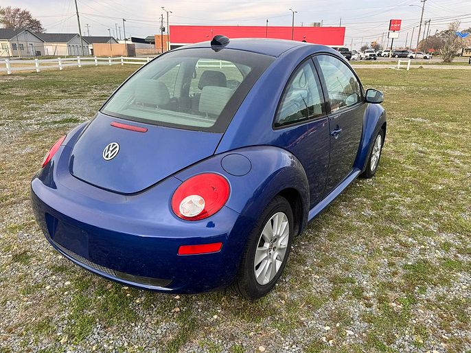2008 Volkswagen New Beetle