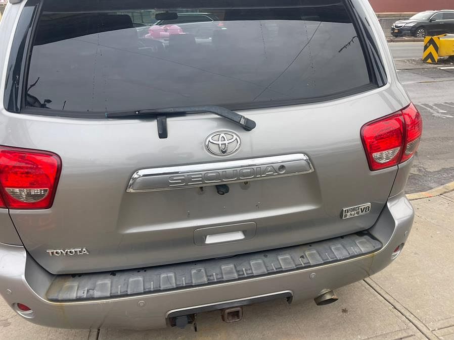 2008 Toyota Sequoia Limited Edition image 8