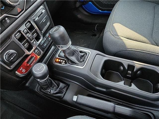 2025 Jeep Gladiator