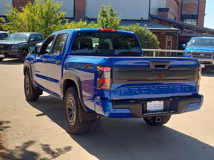 2027 Nissan Frontier