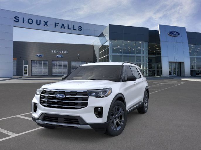 2025 Ford Explorer