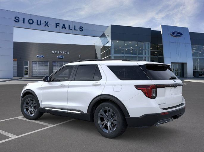2025 Ford Explorer