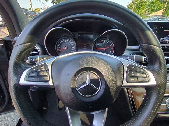 2018 Mercedes Benz C 300 photo 10