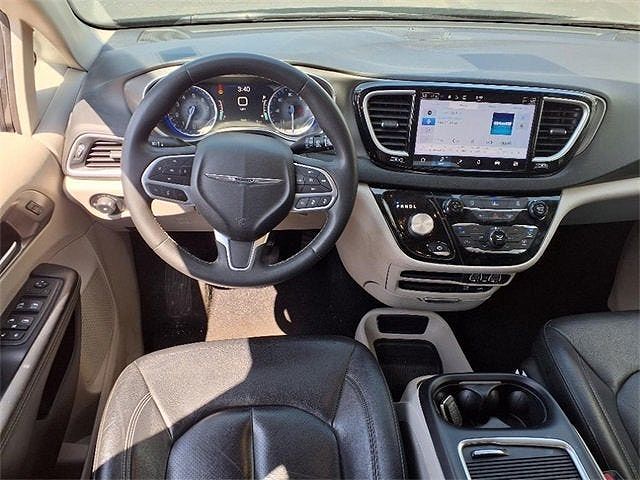 2022 Chrysler Pacifica