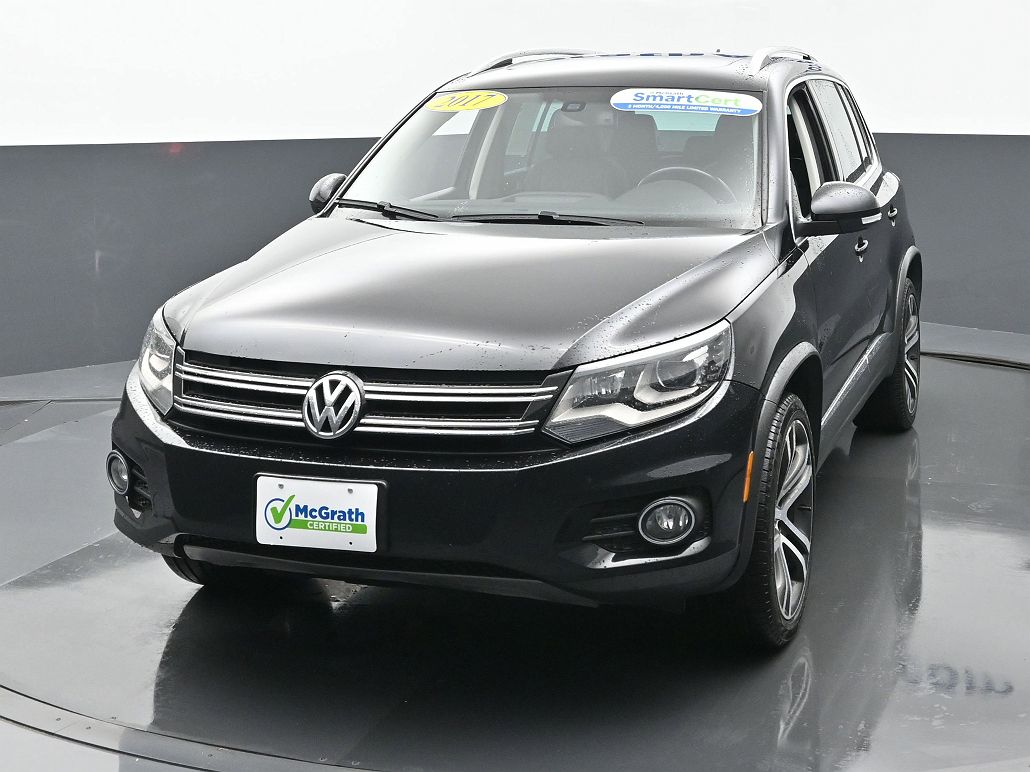 2017 Volkswagen Tiguan SEL image 3