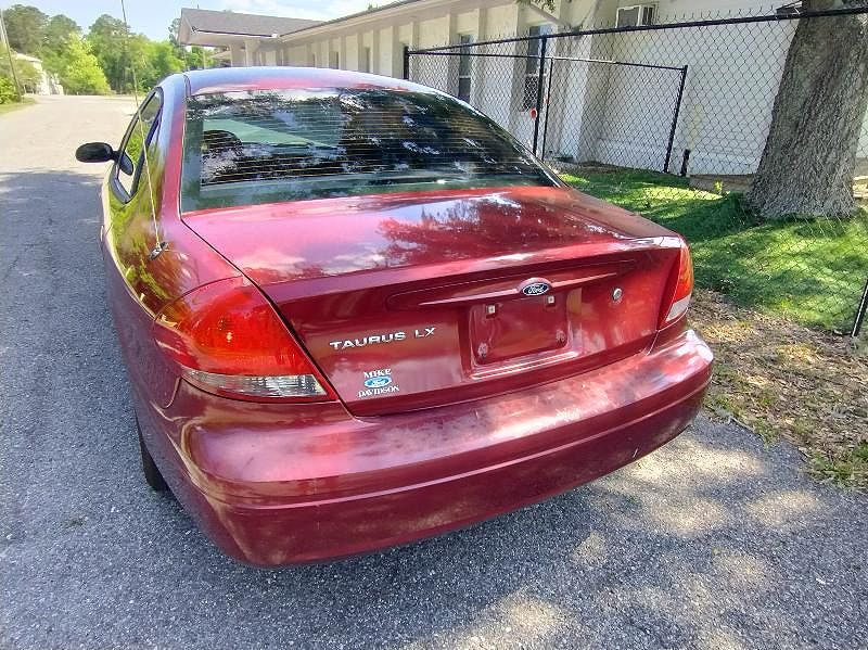 2004 Ford Taurus LX image 4