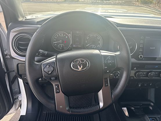 2023 Toyota Tacoma TRD Sport photo 2