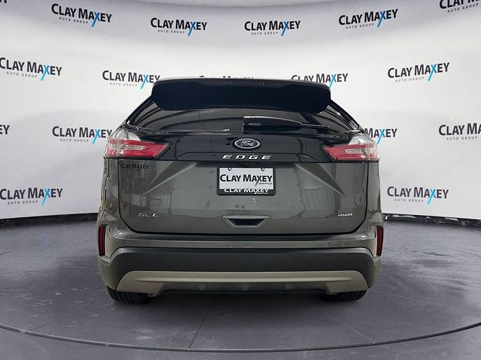 2023 Ford Edge