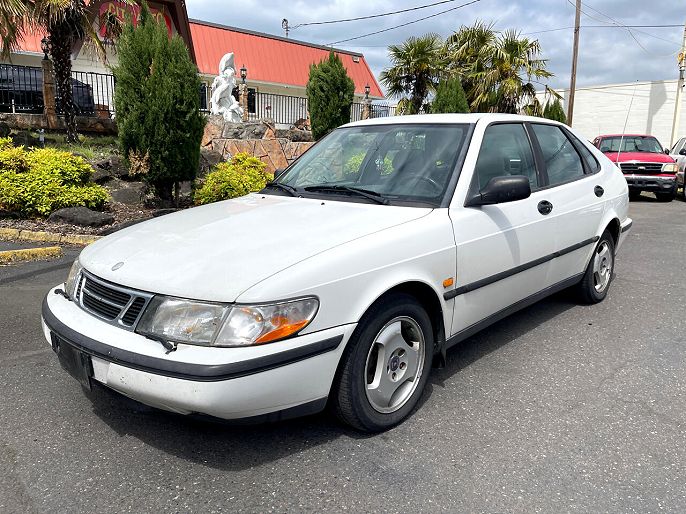 1998 Saab 900