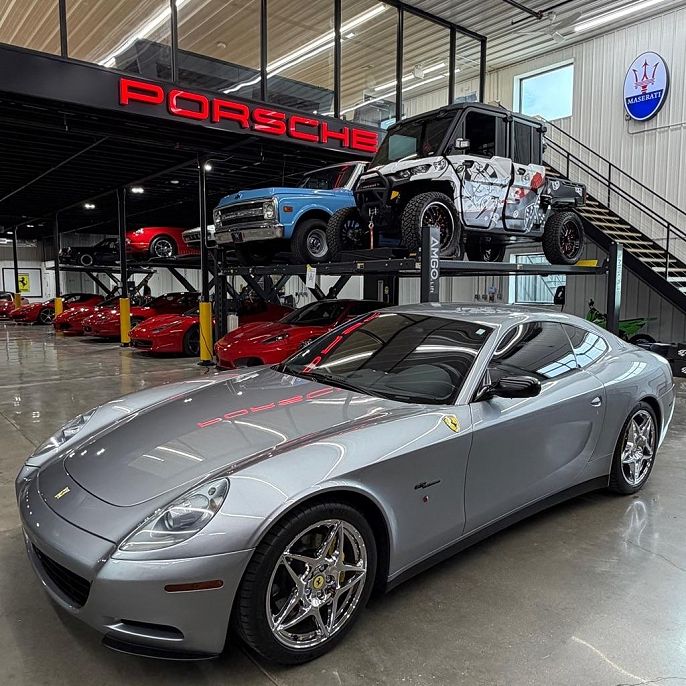 2005 Ferrari 612