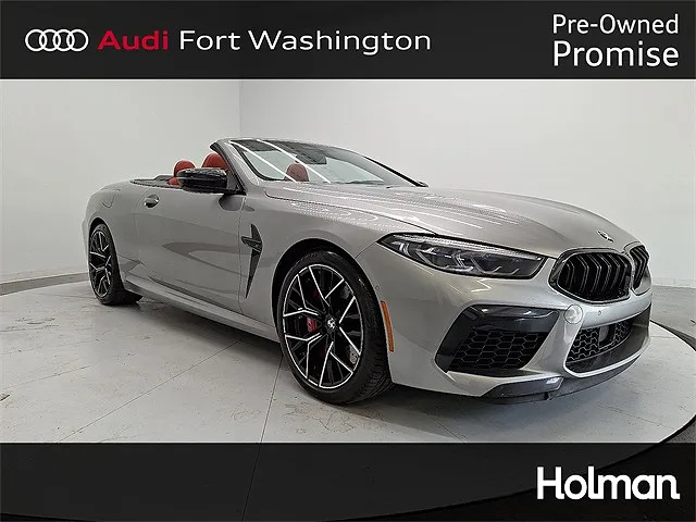 2022 BMW M8