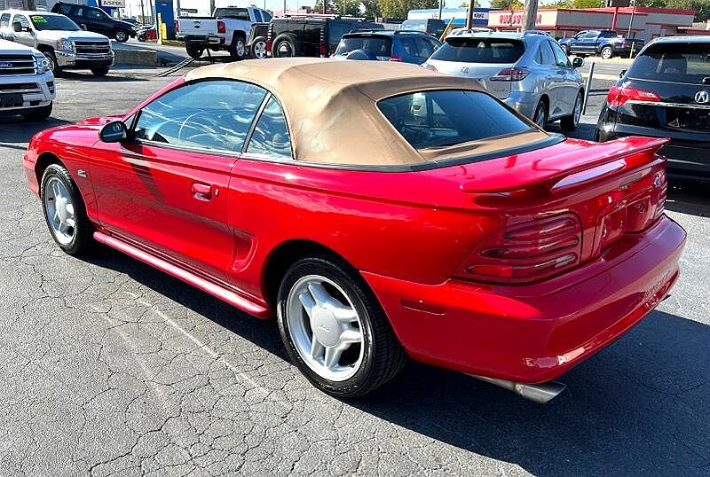1994 Ford Mustang GT image 10