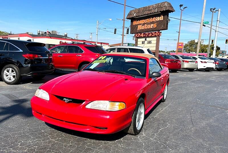 1994 Ford Mustang GT image 1