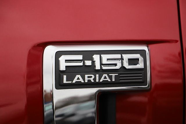 2023 Ford F-150 Lariat image 5