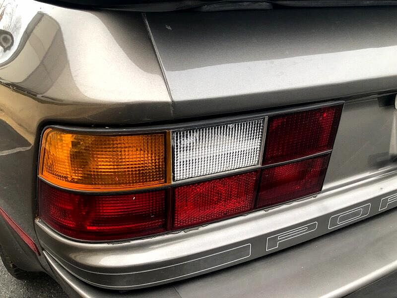 1983 Porsche 944 null image 18