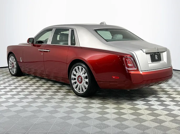 2022 Rolls-Royce Phantom