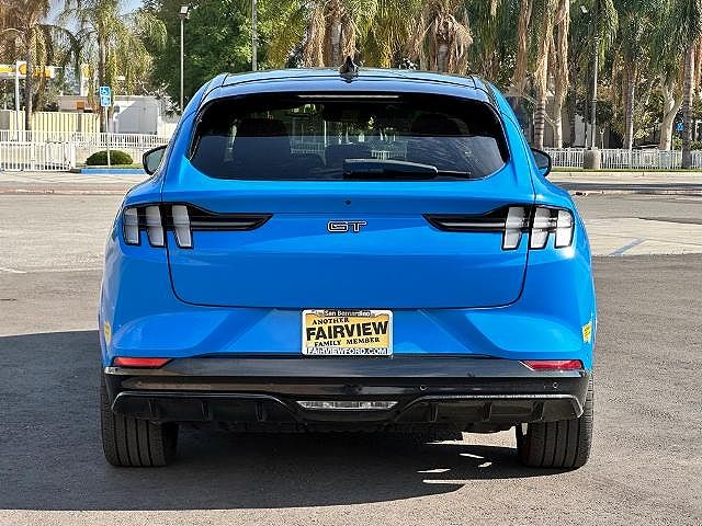 2022 Ford Mustang Mach-E
