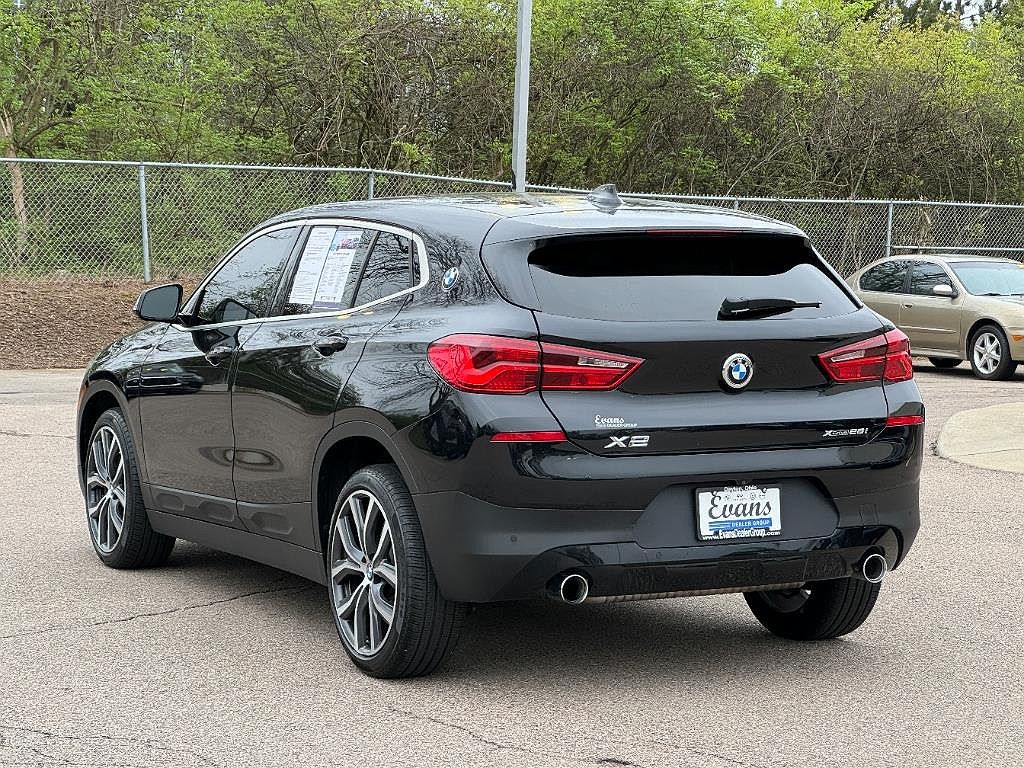 2019 BMW X2 xDrive28i image 3