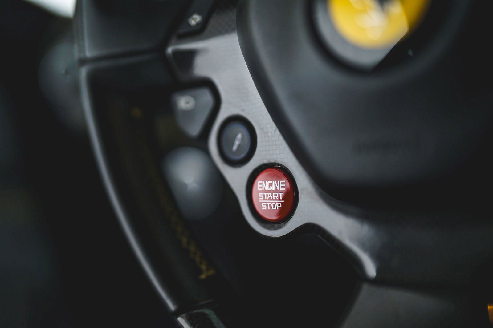 2016 Ferrari 488 GTB image 19